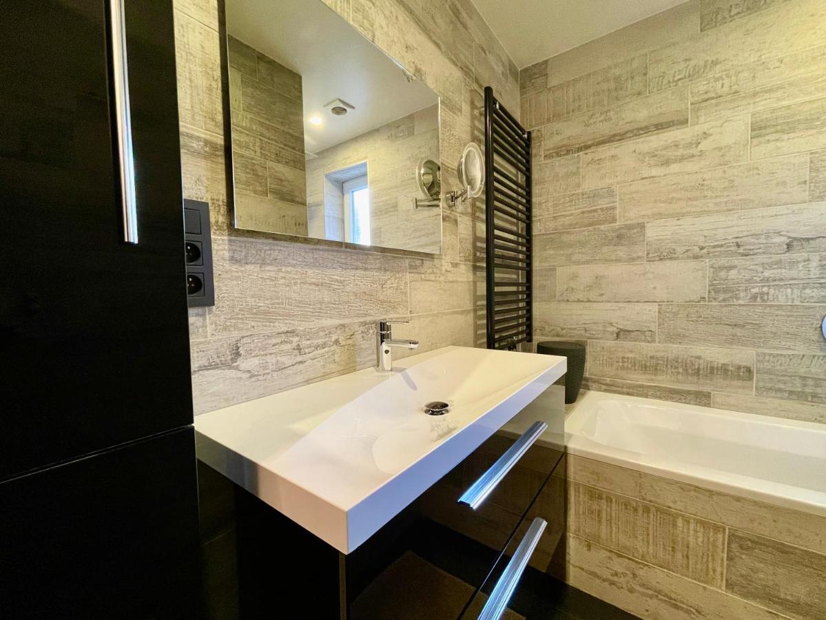 Suite 40 Jacuzzi & Sauna By Malmedreams Malmedy Exterior foto